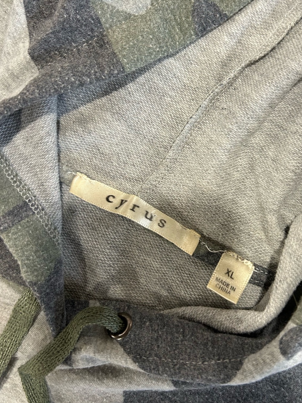 Women’s Lightweight Hoodie - Picture 3 of 3